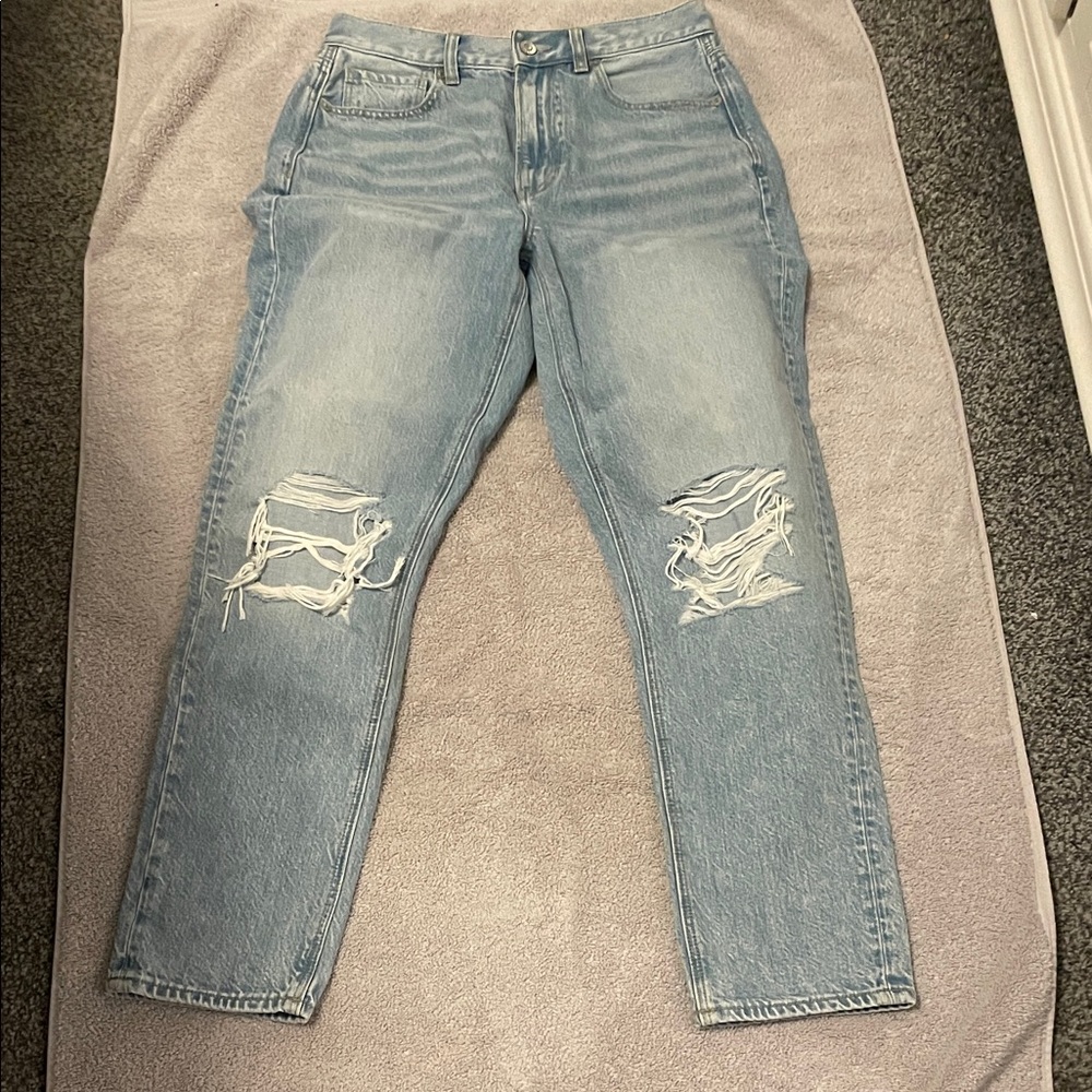 American Eagle Light Blue Denim Jeans